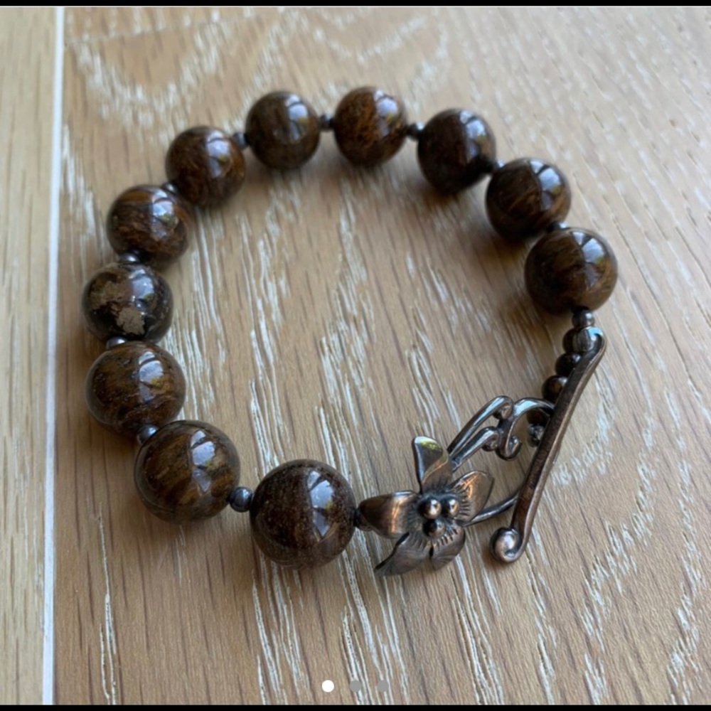 Hawaiian brown big bead bracelet